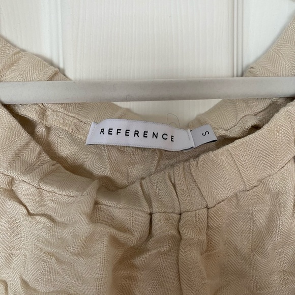 Off the Shoulder Crop Top - Picture 2 of 2